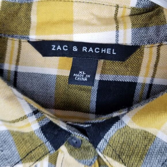 NWT. BRAND NEW Beautiful Zac and Rachel Top. - Picture 2 of 8